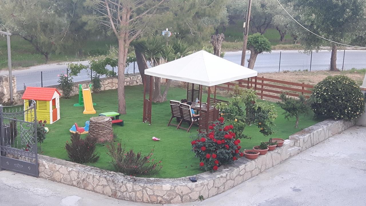 לגאנאס Alba Boutique Apartments מראה חיצוני תמונה